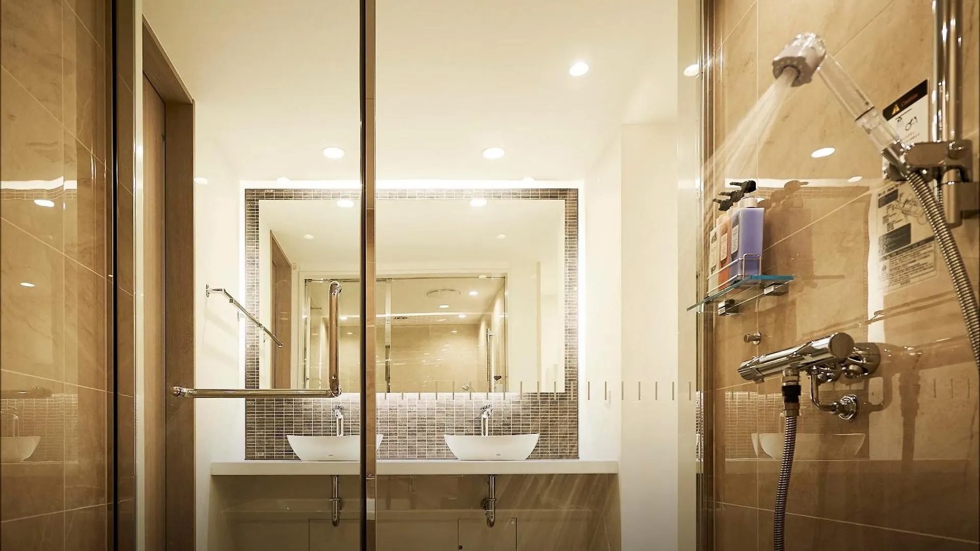 Daiwa Roynet Hotel Kobe-Sannomiya Premier