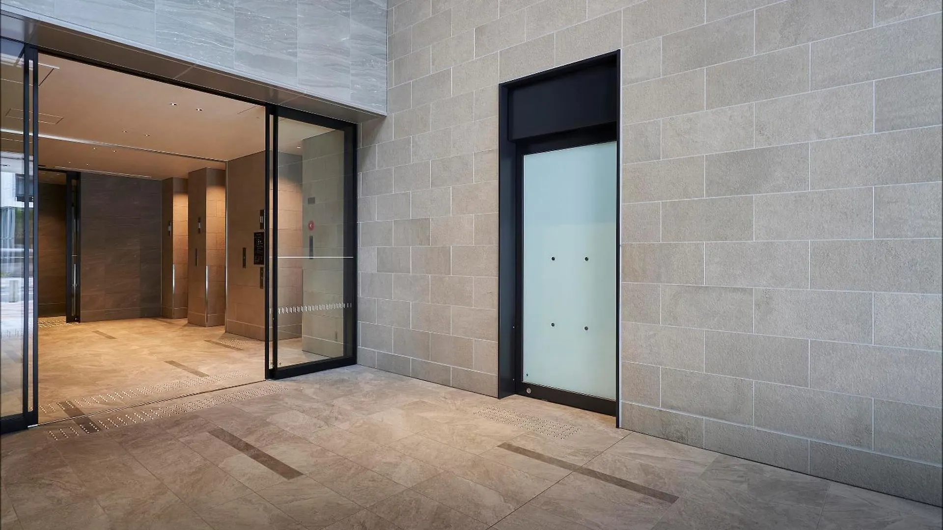 Daiwa Roynet Hotel Kobe-Sannomiya Premier